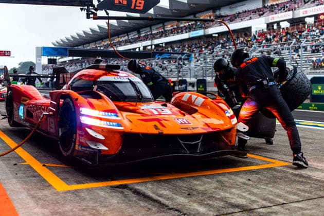FIA WEC - 6 HOURS OF FUJI 2026 19 CHATIN Paul-Loup (fra), JAMINET Mathieu (fra), JUNCADELLA Daniel (esp), Genesis Magma Racing, Genesis GMR-001 19, Hypercar, action during the 6 Hours of Fuji 2026, 6th round of the 2026 FIA World Endurance Championship, from September 25 to 27, 2026 on the Fuji Speedway in Oyama, Shizuoka, Japan - Copyright: xAndreaxLorenzinax
