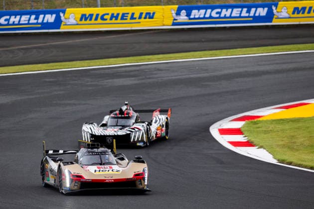 FIA WEC - 6 HOURS OF FUJI 2026 38 BAMBER Earl (nzl), BOURDAIS SÃ bastien (fra), AITKEN Jack (gbr), Cadillac Hertz Team Jota, Cadillac V-Series.R 38, Hypercar, 93 CASSIDY Nick (nzl), DI RESTA Paul (gbr), VANDOORNE Stoffel (bel), Peugeot TotalEnergies, Peugeot 9X8 93, Hypercar, action during the 6 Hours of Fuji 2026, 6th round of the 2026 FIA World Endurance Championship, from September 25 to 27, 2026 on the Fuji Speedway in Oyama, Shizuoka, Japan - OyamaJapan Copyright: xTHOMASxFENETREx