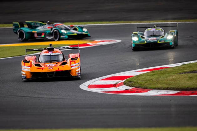 FIA WEC - 6 HOURS OF FUJI 2026 19 CHATIN Paul-Loup (fra), JAMINET Mathieu (fra), JUNCADELLA Daniel (esp), Genesis Magma Racing, Genesis GMR-001 19, Hypercar, 007 GAMBLE Tom (gbr), TINCKNELL Harry (gbr), Aston Martin THOR Team, Aston Martin Valkyrie 007, Hypercar, 009 RIBERAS Alex (spa), SORENSEN Marco (dnk), Aston Martin THOR Team, Aston Martin Valkyrie 009, Hypercar, action during the 6 Hours of Fuji 2026, 6th round of the 2026 FIA World Endurance Championship, from September 25 to 27, 2026 on the Fuji Speedway in Oyama, Shizuoka, Japan - OyamaJapan Copyright: xTHOMASxFENETREx