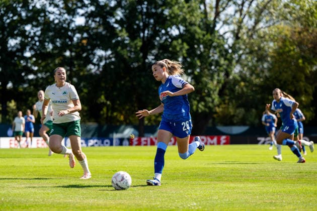 September 27, 2026, GER, Soccer, Women, DFB Cup, 2026–2027 Season, Round 1, SpVgg Greuther Fürth vs. TSG 1899 Hoffenheim, Janna Grimm (Hoffenheim), 26 on the ball (Fürth), Julius Hirsch Sports Center, Bavaria, Germany Copyright: xNordphoto Memmlerx
