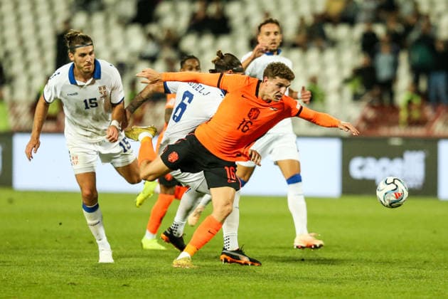 Serbia v Netherlands - UEFA Nations League BELGRADE, SERBIA - SEPTEMBER 27: Guus Til (16) of the Netherlands in action during the UEFA Nations League match between Serbia and the Netherlands at the Rajko Mitic Stadium in Belgrade, Serbia on September 27, 2026. Filip Stevanovic Anadolu Belgrade Serbia. Editorial use only. Please get in touch for any other usage.  Copyright: x2026xAnadoluxFilipxStevanovicx