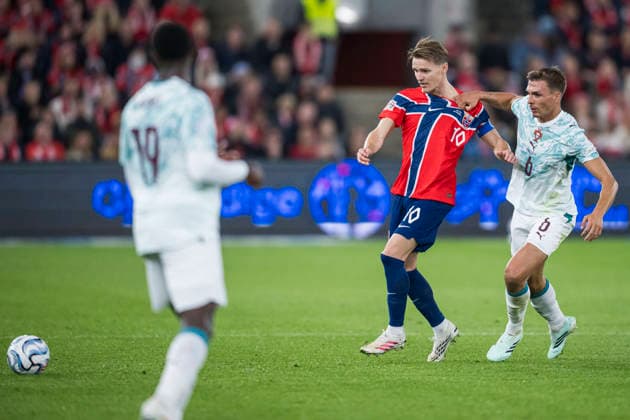 September 27, 2026: Martin Ødegaard of Norway and João Palhinha of Portugal during the Nations League soccer match between Norway and Portugal on September 27, 2026 in Oslo. Photo by Marius Simensen, BILDBYRAN COP 238 VG1010 bbeng soccer football fotball Nations League international match Norway Portugal  Copyright: MARIUSxSIMENSEN BB260927ZW036