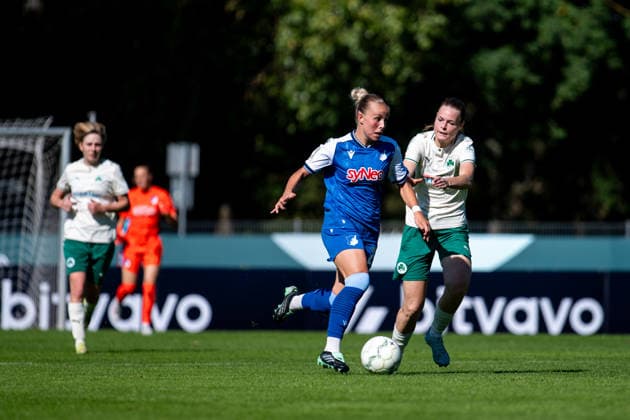 September 27, 2026, GER, Soccer, Women, DFB Cup, 2026–2027 Season, Round 1, SpVgg Greuther Fürth vs. TSG 1899 Hoffenheim, Laura Gloning (Hoffenheim), 20, in possession during a tackle against Fürth, Julius Hirsch Sports Center, Bavaria, Germany Copyright: xNordphoto Memmlerx