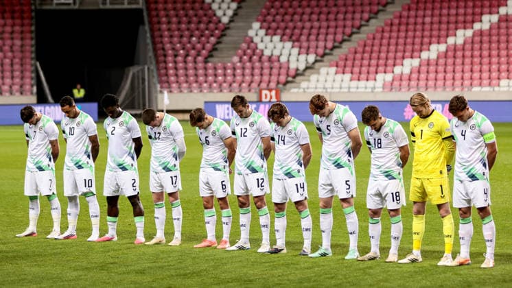 UEFA Nations League Group Stage, Nagyerdei Stadion, Debrecen, Hungary 27 9 2026 Israel vs Republic of Ireland The Ireland team during the Israel national anthem The Ireland team during the Israel national anthem 27 9 2026  Copyright: xx 0NIK3536