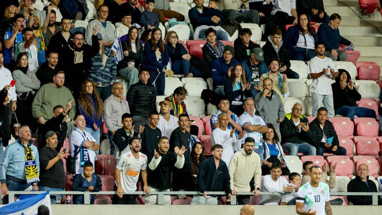 UEFA Nations League Group Stage, Nagyerdei Stadion, Debrecen, Hungary 27 9 2026 Israel vs Republic of Ireland A view of Israel fans during the match A view of Israel fans during the match 27 9 2026  Copyright: xx RB1_7925
