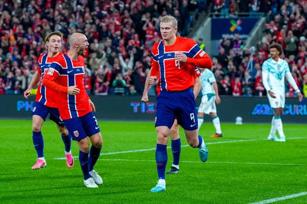 Soccer, Nations League: Norway vs. Portugal, Nations League Oslo 20260927 Norway s Erling Braut Haaland ties the score at 1-1 in the international soccer match between Norway and Portugal in the Nations League. Photo: Lise Aserud, NTB, Oslo, Norway. EDITORIAL USE ONLY. RESTRICTED USE FOR BETTING COMPANIES.  Copyright: xLisexAserudx xNTBx