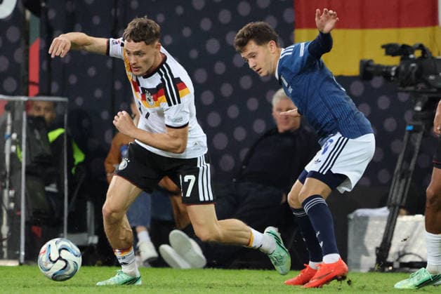 September 27, 2026, Soccer, Men s, 2027 UEFA Nations League, Germany vs. Greece, Florian Wirtz (Germany), Konstantinos Karetsas (Greece), Augsburg WWK Arena, Bavaria, Germany, DEU Copyright: xSebastianxBachx
