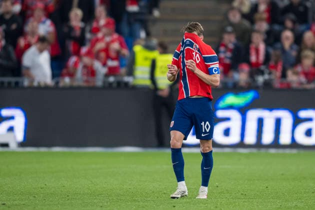 260927 Martin Odegaard of Norway during the Nations League soccer match between Norway and Portugal on September 27, 2026, in Oslo. Photo by Marius Simensen. BILDBYRAN COP 238 VG1010 bbeng soccer soccer soccer soccer Nations League international match Norway Portugal  Copyright: MARIUSxSIMENSEN BB260927ZL045