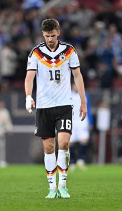 Disappointment after the game: Anton Stach (GER 16) looks disappointed during the DFB international match between Germany (GER) and Greece (GRE) in the UEFA Nations League on September 27, 2026. DFL regulations prohibit any use of photographs as image sequences and OR QUASI-VIDEO DFB international match Germany (GER) vs. Greece (GRE) – UEFA Nations League