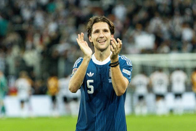 Germany vs. Greece, UEFA Nations League, Matchday 2, 2026–27 Season, WWK Arena, Augsburg; Panagiotis Retsos of Greece claps and celebrates after the final whistle; Augsburg WWK Arena, Bavaria, Germany Copyright: xBenedictxChristx