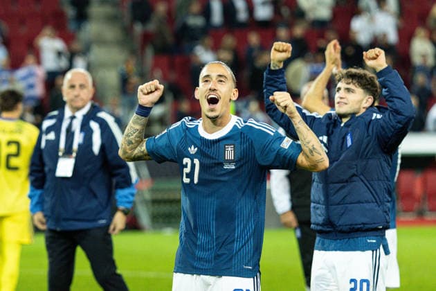 Germany vs. Greece, UEFA Nations League, Matchday 2, 2026–27 Season, WWK Arena, Augsburg; Kostas Tsimikas of Greece, 21, celebrates with fans after the game; Augsburg WWK Arena, Bavaria, Germany Copyright: xBenedictxChristx