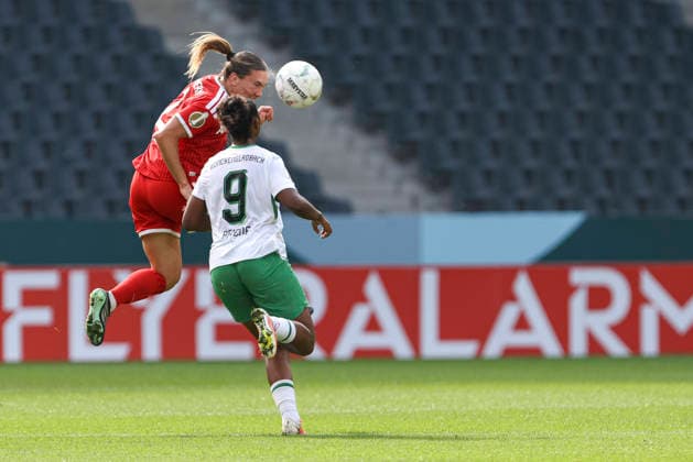 Vanessa Gilles of FC Bayern Munich and Lili Jones Baidoe of Borussia Mönchengladbach battle for the ball during the DFB Women s Cup match between Borussia Mönchengladbach and FC Bayern Munich at Borussia Park on September 27, 2026, in Mönchengladbach, Germany. Photo by Oliver Kaelke, DeFodi Images. Vanessa Gilles of FC Bayern Munich and Lili Jones Baidoe of Borussia Mönchengladbach battle for the ball during the DFB Women’s Cup match between Borussia Mönchengladbach and FC Bayern Munich at ista Borussia Park on September 27, 2026 in Mönchengladbach, Germany. Photo by Oliver Kaelke, DeFodi Images. DFB and DFL regulations prohibit any use of photographs as image sequences and or quasi-video. Photo by Oliver Kaelke, DeFodi Images.
