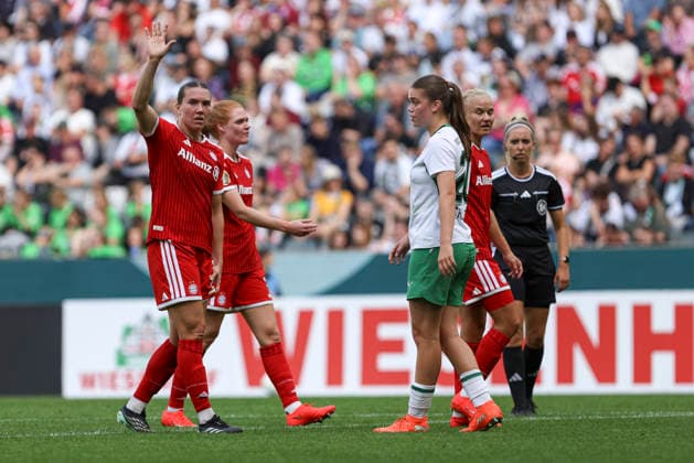 Vanessa Gilles of FC Bayern Munich gestures during the DFB Women s Cup match between Borussia Mönchengladbach and FC Bayern Munich at ista Borussia Park on September 27, 2026, in Mönchengladbach, Germany Photo by Oliver Kaelke DeFodi Images Vanessa Gilles of FC Bayern Munich gestures during the DFB Women’s Cup match between Borussia Mönchengladbach and FC Bayern Munich at ista Borussia Park on September 27, 2026 in Mönchengladbach, Germany. Photo by Oliver Kaelke, DeFodi Images. DFB and DFL regulations prohibit any use of photographs as image sequences and or quasi-video. Photo by Oliver Kaelke, DeFodi Images.