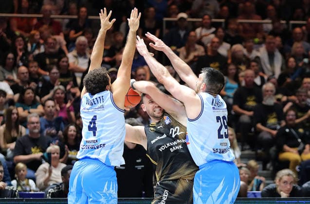 Elias Baggette, Rostock Seawolves; Felipe Haase, Basketball Löwen Braunschweig; Owen Klassen, Rostock Seawolves; Basketball, Men s, 2026–2027 Season, easyCredit Basketball Bundesliga, Basketball Löwen Braunschweig vs. Rostock Seawolves, 83–82