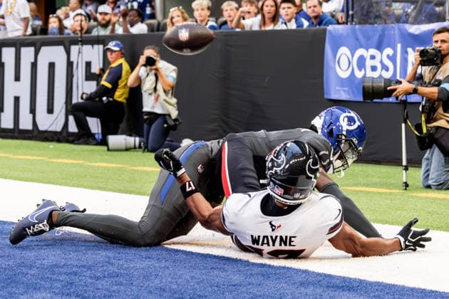 September 27, 2026, Indianapolis, Indiana, U.S: Houston Texans wide receiver Jared Wayne (17) is interfered with on a pass to the back of the end zone during the game between the Houston Texans and the Indianapolis Colts at Lucas Oil Stadium, Indianapolis, Indiana. Indianapolis U.S - ZUMAs304 20260927_zaf_s304_050 Copyright: xScottxStuartx