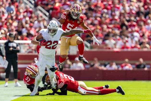 SANTA CLARA, CA - SEPTEMBER 27: Tyler Allgeier 22 of the Arizona Cardinals is tackled by Deommodore Lenoir 2 of the San Francisco 49ers during an NFL, American Football Herren, USA game on September 27, 2026 at Levi s Stadium in Santa Clara, CA. (Photo by Matthew Huang Icon Sportswire) NFL: SEP 27 Cardinals at 49ers EDITORIAL USE ONLY Icon260927001