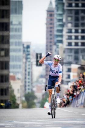 American Brandon McNulty celebrates as he crosses the finish line at the elite men Road Race race (273,7 km) at the cycling World Championship, WM, Weltmeisterschaft in Montreal, Canada, Sunday 27 September 2026. The UCI road world championships are taking place from 20 to 27 September, in Montreal, Canada. JASPERxJACOBS  x188025518x