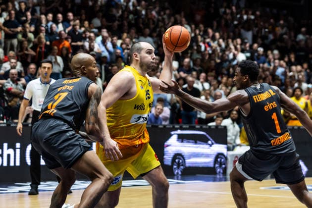 September 27, 2026, GER, BBL, easyCredit Basketball Bundesliga, Chemnitz, Niners Chemnitz vs. Phoenix Hagen, Cameron Krutwig (Phoenix Hagen), 25, Chemnitz Messe, Chemnitz, Saxony, Germany