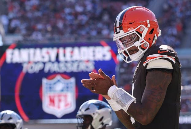 Cleveland Browns Deshaun Watson (4) claps for the fans during a timeout in the a second quarter against the Carolina Panthers at Huntington Bank Field in Cleveland, Ohio on Sunday September 27, 2026. The Browns defeated the Panthers 21-18.  CLE20260927127 AARONxJOSEFCZYK