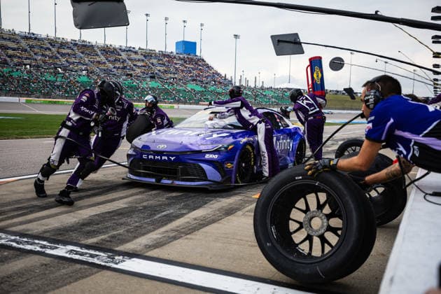 KANSAS CITY, KS - SEPTEMBER 27: Bubba Wallace ( 23 23XI Racing Toyota) pits during the NASCAR, Motorsport, USA Cup Series Playoffs Hollywood Casino 400 on Sunday, September 27, 2026, at Kansas Speedway in Kansas City, KS. (Photo by Kyle Ocker Icon Sportswire) AUTO: SEP 27 NASCAR Cup Series Playoffs Hollywood Casino 400 EDITORIAL USE ONLY Icon260926035