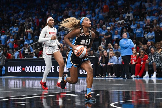 ATLANTA, GA - SEPTEMBER 27: Atlanta forward Naz Hillmon (00) drives to the basket during the WNBA, Basketball Damen, USA first round playoff game between the Washington Mystics and the Atlanta Dream on September 27th, 2026 at State Farm Arena in Atlanta, GA. (Photo by Rich von Biberstein Icon Sportswire) WNBA: SEP 27 Playoffs Washington Mystics at Atlanta Dream EDITORIAL USE ONLY Icon260927025