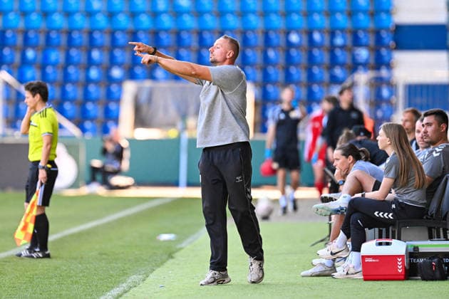Soccer I Women I 2026–2027 Season I DFB Cup I 1 FC Magdeburg vs. 1 FC Union Berlin I September 27, 2026 Nico Koch, Coach, 1 FC Magdeburg, cutout, close-up, portrait, single photo, single image, body, Magdeburg, Avnet Arena, Heinz Krügel Platz 1, Saxony-Anhalt, Germany Copyright: xLobeca InesxHähnelx