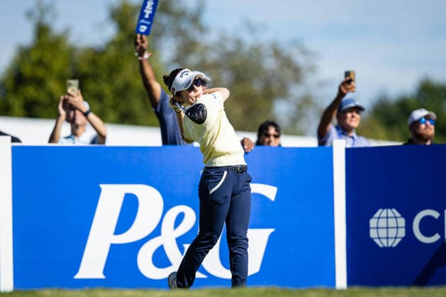September 27, 2026, Rogers, Arkansas, USA: YUNA NISHIMURA hits a tee shot on the 18th hole during the third round of the Walmart NW Arkansas Championship at Pinnacle Country Club. LPGA, Golf Damen 2026: Walmart NW Arkansas Championship Round 3  - ZUMAw173 20260927_zsp_w173_018 Copyright: xLukexWelshx