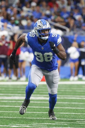 DETROIT, MI - SEPTEMBER 27: Detroit Lions linebacker DJ Wonnum (98) rushes during a play during the second quarter of a regular season NFL, American Football Herren, USA football game between the New York Jets and the Detroit Lions on September 27, 2026 at Ford Field in Detroit, Michigan. (Photo by Scott W. Grau Icon Sportswire) NFL: SEP 27 Jets at Lions EDITORIAL USE ONLY Icon26092742