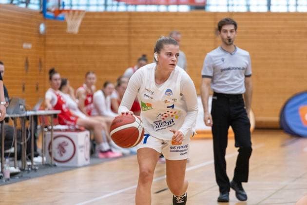 Women s Basketball Bundesliga North: Astro Ladies Bochum vs. Hurricanes Rotenburg ** FOR EDITORIAL USE ONLY ** EDITORIAL USE ONLY ** p On Sunday, September 27, 2026, the VfL VIACTIV Astro Ladies Bochum (white) kicked off the new Women’s Basketball Bundesliga North season at the Rundsporthalle with a home victory against the Hurricanes Rotenburg (red). Pictured: Marija Ilic, No. 7, Astro Ladies Bochum Germany NRW Bochum Copyright MichaelxSchwalm Copyright: MichaelxSchwalm doc87sff2luuifgmau4hv3 ,EDITORIAL USE ONLY Copyright: MichaelxSchwalm