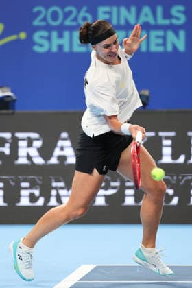 (260928) -- SHENZHEN, Sept. 28, 2026 -- Anhelina Kalinina of Ukraine competes against Karolina Muchova of the Czech Republic during the final match between Ukraine and the Czech Republic at the 2026 Billie Jean King Cup Finals in Shenzhen, south China s Guangdong Province, Sept. 27, 2026. ) (SP)CHINA-SHENZHEN-TENNIS-BILLIE JEAN KING CUP-FINAL (CN) LiangxXu 
