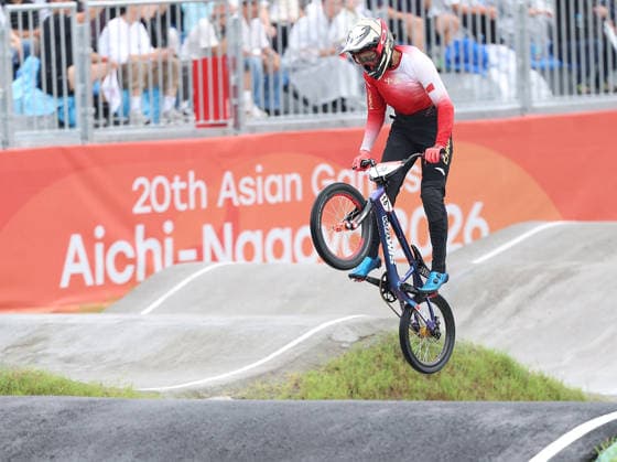 (260928) -- NAGOYA, Sept. 28, 2026 -- Wang Mengyao of China competes during the women motos run of cycling BMX racing at the 20th Asian Games Aichi-Nagoya 2026 in Nagoya, Japan, Sept. 28, 2026. ) (SP)JAPAN-NAGOYA-ASIAN GAMES-CYCLING BMX RACING-WOMEN DengxHua 