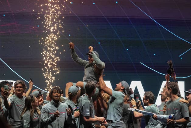 September 27, 2026, Napoli, Naples, Naples, Italy: The crew and staff members of Luna Rossa 1 seen while celebrating the prize.Gaetano Manfredi, Mayor of Naples, Roberto Fico, President of the Campania Region Minister or & Youth Andrea Abodi, CEO, Ceo of America s Cup Partnership Marzio Perrelli, and the President of Sport and Salute Marco Mezzaroma.had given prizes created by Neapolitan artist Lello Esposito (not in the pic) to Luna Rossa 1 Team (Italy) members for the winning of the Louis Vuitton 38th America s Cup Preliminary Regatta and to Emirates Women and Youth groups Prize Giving To Luna Rossa Team In Naples - ZUMAf172 0867986669st Copyright: xValeriaxFerrarox