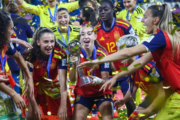 September 27, 2026, Lodz, Poland: Spanish team celebrates victory in the FIFA U20 Womens World Cup Final between Spain and DPR Korea at Stadion Miejski LKS n Lodz, Poland on September 27, 2026. FIFA Under-20 Women s World Cup - Final - Spain V North Korea  - ZUMAj333 0867982427st Copyright: xKaixJanex