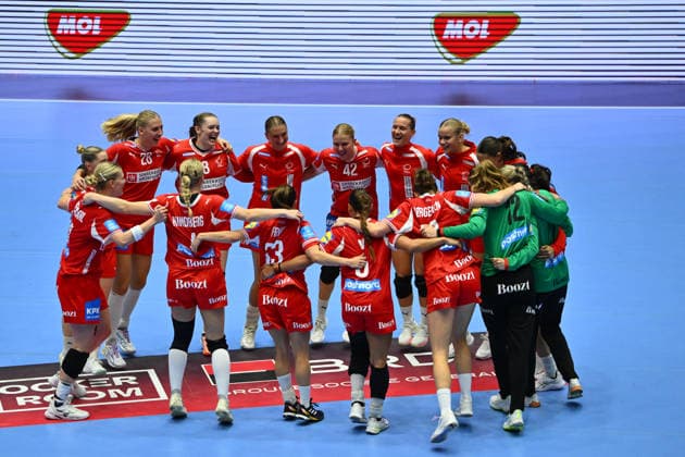 Norway v Denmark - EURO CUP Women 2026 Denmark players react during the EHF Euro Cup Women 2026 Finals game between Hungary and Romania in Bucharest, Romania, on September 27, 2026. Bucharest Romania  Copyright: xAlexxNicodimx originalFilename:nicodim-norwayde260927_npwQE.jpg