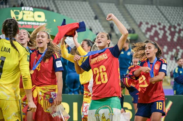 Spain v DPR Korea - FIFA U-20 Women s World Cup Final Spanish players celebrate winning the U20 World Cup after the final match against DRP Korea at Stadion Miejski in Lodz, Poland, on September 27, 2026. Lodz Poland  Copyright: xAndreaxxAmatox originalFilename:amato-fifau20w260927_np1QL.jpg