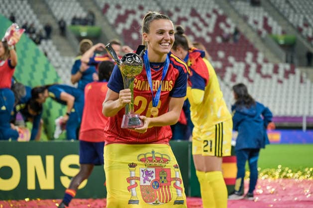 Spain v DPR Korea - FIFA U-20 Women s World Cup Final Spanish players celebrate winning the U20 World Cup after the final match against DRP Korea at Stadion Miejski in Lodz, Poland, on September 27, 2026. Lodz Poland  Copyright: xAndreaxxAmatox originalFilename:amato-fifau20w260927_np3fu.jpg