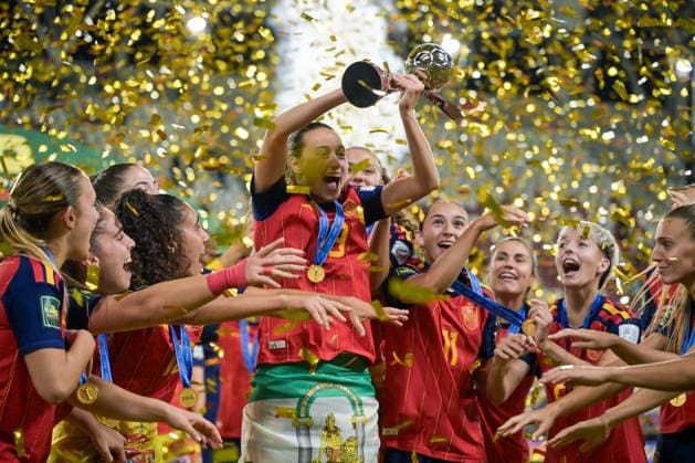 Spain v DPR Korea - FIFA U-20 Women s World Cup Final Spanish players celebrate winning the U20 World Cup after the final match against DRP Korea at Stadion Miejski in Lodz, Poland, on September 27, 2026. Lodz Poland  Copyright: xAndreaxxAmatox originalFilename:amato-fifau20w260927_np3yF.jpg