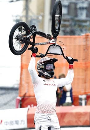 Aichi-Nagoya Asian Games: Cycling BMX racing Japan s Asuma Nakai celebrates after winning the Aichi-Nagoya Asian Games men s BMX racing at Nagoya Velodrome BMX Race Course in Nagoya, central Japan, on Sept. 28, 2026.  A14AA0005629123P