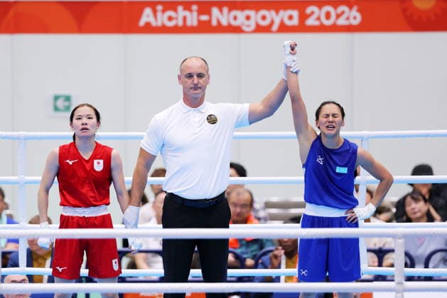 (L-R) Yuna Nishinaka (JPN), Alua Balkibekova (KAZ), SEPTEMBER 28, 2026 - Boxing : Women s 51kg Quarter-Final at Nishio Gymnasium, during the Asian Games Aichi-Nagoya 2026 in Aichi, Japan. Noxthirdxpartyxsales  aflo_351627541 NaokixNishimurax