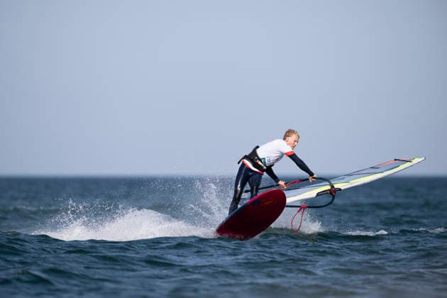 PWA Citroën World Windsurfing Tour Sylt 2026 Day 2: Freestyle Men, Slalom Men Training, Sylt Westerland, September 27, 2026, 6:00 p.m. Tim Gerdes PWA Citroën World Windsurfing Tour Sylt 2026 Day 2: Men’s Freestyle and Men’s Slalom Training on September 27, 2026, off Brandenburger Beach; motorboat in Sylt, Westerland, Germany Copyright: xBEAUTIFULxSPORTS AndreasxDickx