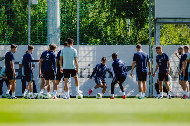 SOCCER - NL, IRL vs AUT VIENNA,AUSTRIA,28.SEP.26 - SOCCER - UEFA Nations League, group stage, OEFB international match, Länderspiel, Nationalmannschaft Ireland vs Austria, preview, training team AUT. Image shows the team of Austria.  GEPAxpictures xAlexanderxSolc