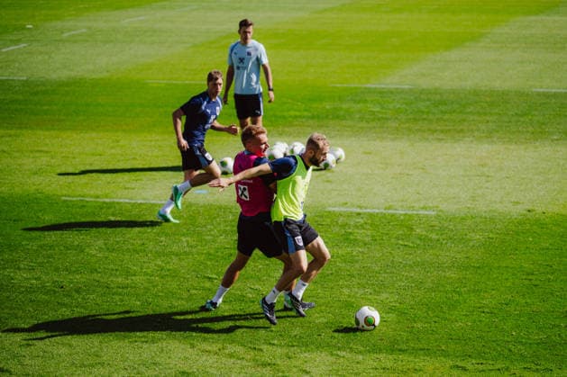 SOCCER - NL, IRL vs AUT VIENNA,AUSTRIA,28.SEP.26 - SOCCER - UEFA Nations League, group stage, OEFB international match, Länderspiel, Nationalmannschaft Ireland vs Austria, preview, training team AUT. Image shows Philipp Lienhart and Konrad Laimer (AUT).  GEPAxpictures xAlexanderxSolc