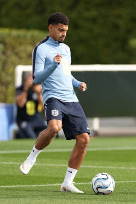 England MD-1 Training, Nations League Morgan Gibbs-White of England during the England MD-1 training session ahead of the 2026 27 UEFA Nations League Group A3 match vs Czech Republic at Tottenham Hotspur Training Ground, Enfield, England on 28 September 2026 Credit: Tiego Grenho Every Second Media Editorial use only. All images are copyright Every Second Media Limited. No images may be reproduced without prior permission. Copyright: xIMAGO EveryxSecondxMediax ESM-2191-0023 TiegoxGrenhox xEveryxSecondxMediax