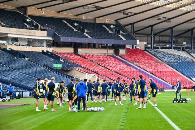 Scotland players take part in a training session ahead of the UEFA Nations League League B, Group E match between Scotland and Switzerland at Barclay s Hampden on Monday 28th September 2026. Scotland Team Training and press conference, PK, Pressekonferenz Football, Barclays Hampden Stadium, Glasgow, Scotland, UK - 28 Sep 2026Glasgow Barclays Hampden Scotland United Kingdom  Copyright: xAndyxBuchanan Shutterstockx 17173296a