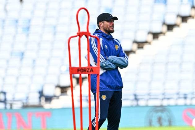 Scotland Manager SÃ bastien Pocognoli takes part in a training session ahead of the UEFA Nations League League B, Group E match between Scotland and Switzerland at Barclay s Hampden on Monday 28th September 2026. Scotland Team Training and press conference, PK, Pressekonferenz Football, Barclays Hampden Stadium, Glasgow, Scotland, UK - 28 Sep 2026Glasgow Barclays Hampden Scotland United Kingdom  Copyright: xAndyxBuchanan Shutterstockx 17173296n