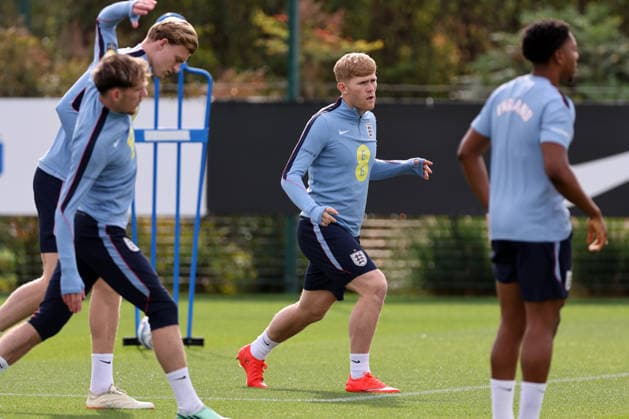Lewis Hall of England during their training a session at Tottenham Hotspur Training Ground, Enfield. Picture date: 28th September 2026. Picture credit should read: David Klein Sportimage EDITORIAL USE ONLY. No use with unauthorised audio, video, data, fixture lists, club league logos or live services. Online in-match use limited to 120 images, no video emulation. No use in betting, games or single club league player publications. SPI_034_DK_England_Training SPI-5048-0034