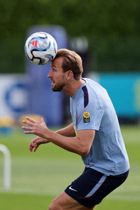 Harry Kane of England during their training a session at Tottenham Hotspur Training Ground, Enfield. Picture date: 28th September 2026. Picture credit should read: David Klein Sportimage EDITORIAL USE ONLY. No use with unauthorised audio, video, data, fixture lists, club league logos or live services. Online in-match use limited to 120 images, no video emulation. No use in betting, games or single club league player publications. SPI_055_DK_England_Training SPI-5048-0055