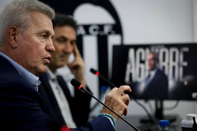 Avier Aguirre Has Been Presented As The New Manager Of Valencia CF Mexican coach Javier Aguirre is presented as the new manager of Valencia CF at a press conference, PK, Pressekonferenz at the Mestalla stadium in Valencia, on September 28, 2026. Valencia Spain  Copyright: xJosexMiguelxFernandezx originalFilename:fernandezdevelascosanz-javierag260928_npan0.jpg