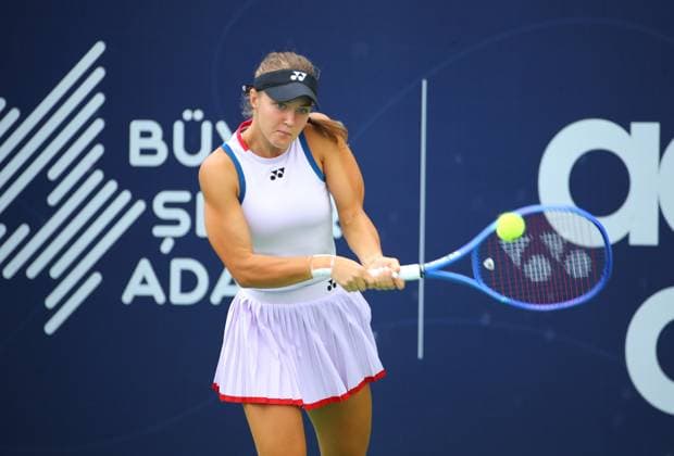 WTA, Tennis Damen 125 Adana Open Tennis Tournament ADANA, TURKIYE - SEPTEMBER 28: Czech tennis player Vendula Valdmannova competes against Croatia s Antonia Ruzic (not seen) during their round of 32 match at the WTA 125 Adana Open Tennis Tournament at Adana Tennis, Mountain and Water Sports Club (ATDSK) in Adana, Turkiye on September 28, 2026. Yakup Saglam Anadolu Adana Turkey. Editorial use only. Please get in touch for any other usage.  Copyright: x2026xAnadoluxYakupxSaglamx