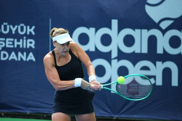 WTA, Tennis Damen 125 Adana Open Tennis Tournament ADANA, TURKIYE - SEPTEMBER 28: French tennis player Anna Blinkova competes against Colombia s Emiliana Arango (not seen) during their round of 32 match at the WTA 125 Adana Open Tennis Tournament at Adana Tennis, Mountain and Water Sports Club (ATDSK) in Adana, Turkiye on September 28, 2026. Yakup Saglam Anadolu Adana Turkey. Editorial use only. Please get in touch for any other usage.  Copyright: x2026xAnadoluxYakupxSaglamx